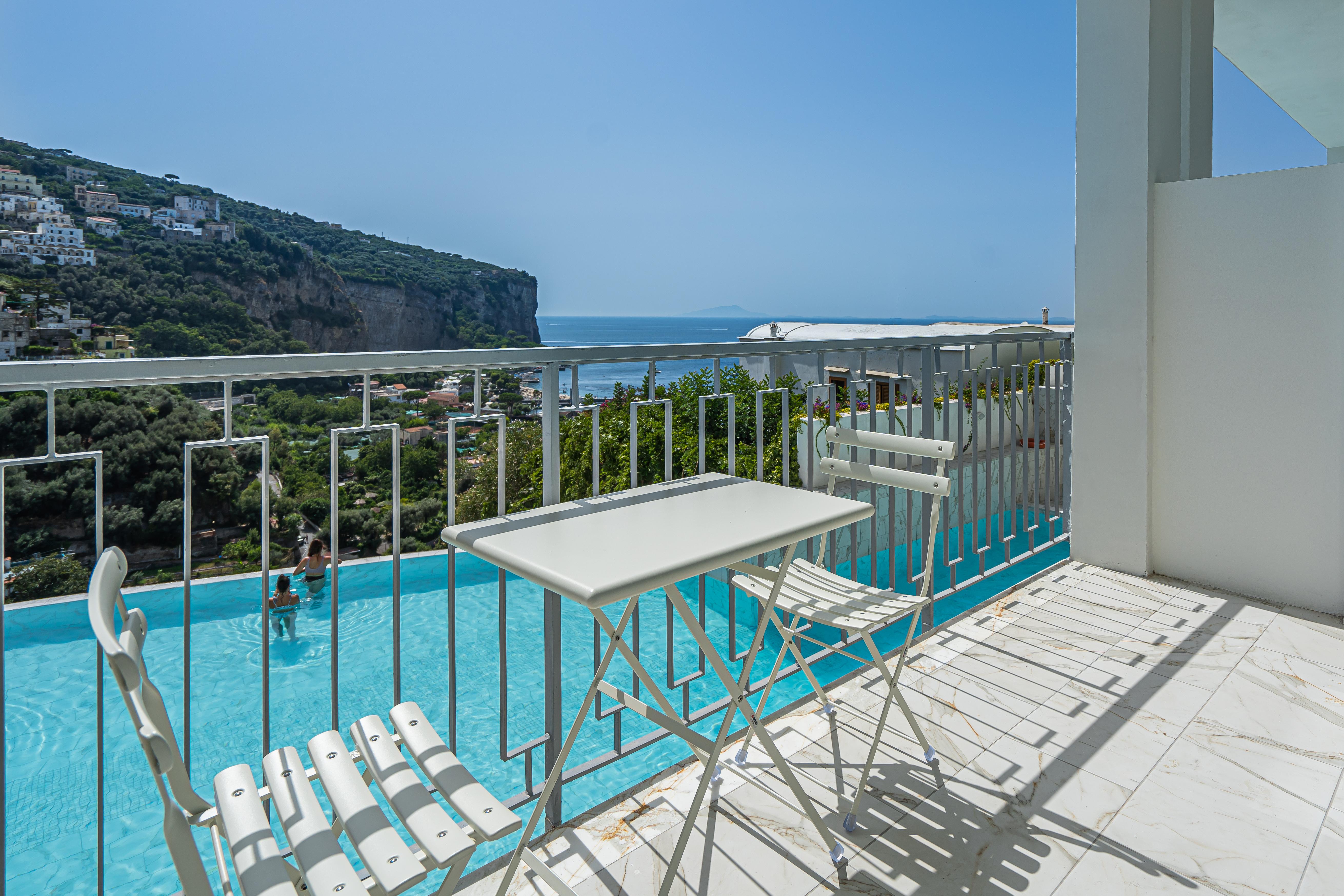 Hotel Mary Віко-Екуенсе Екстер'єр фото