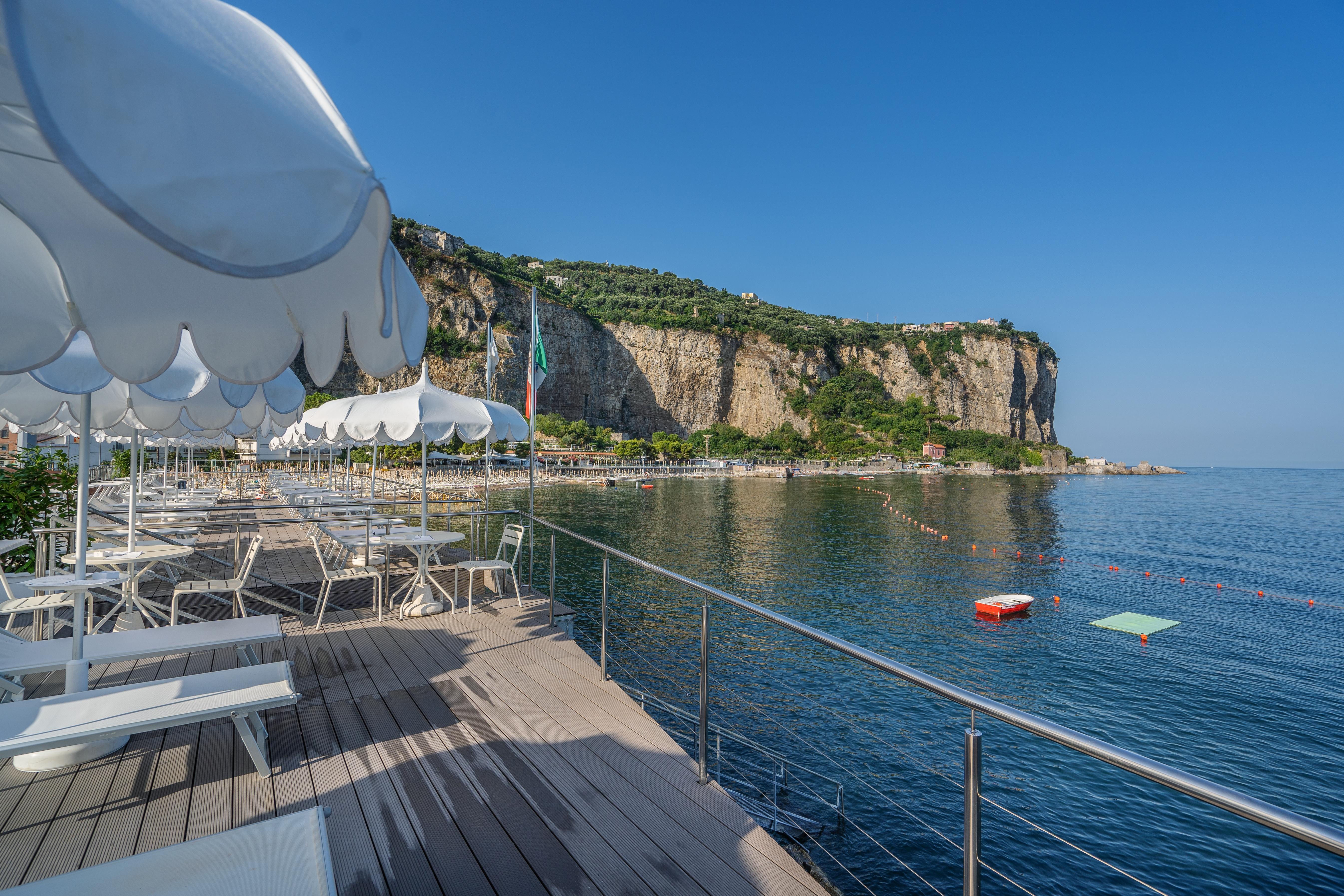Hotel Mary Віко-Екуенсе Екстер'єр фото