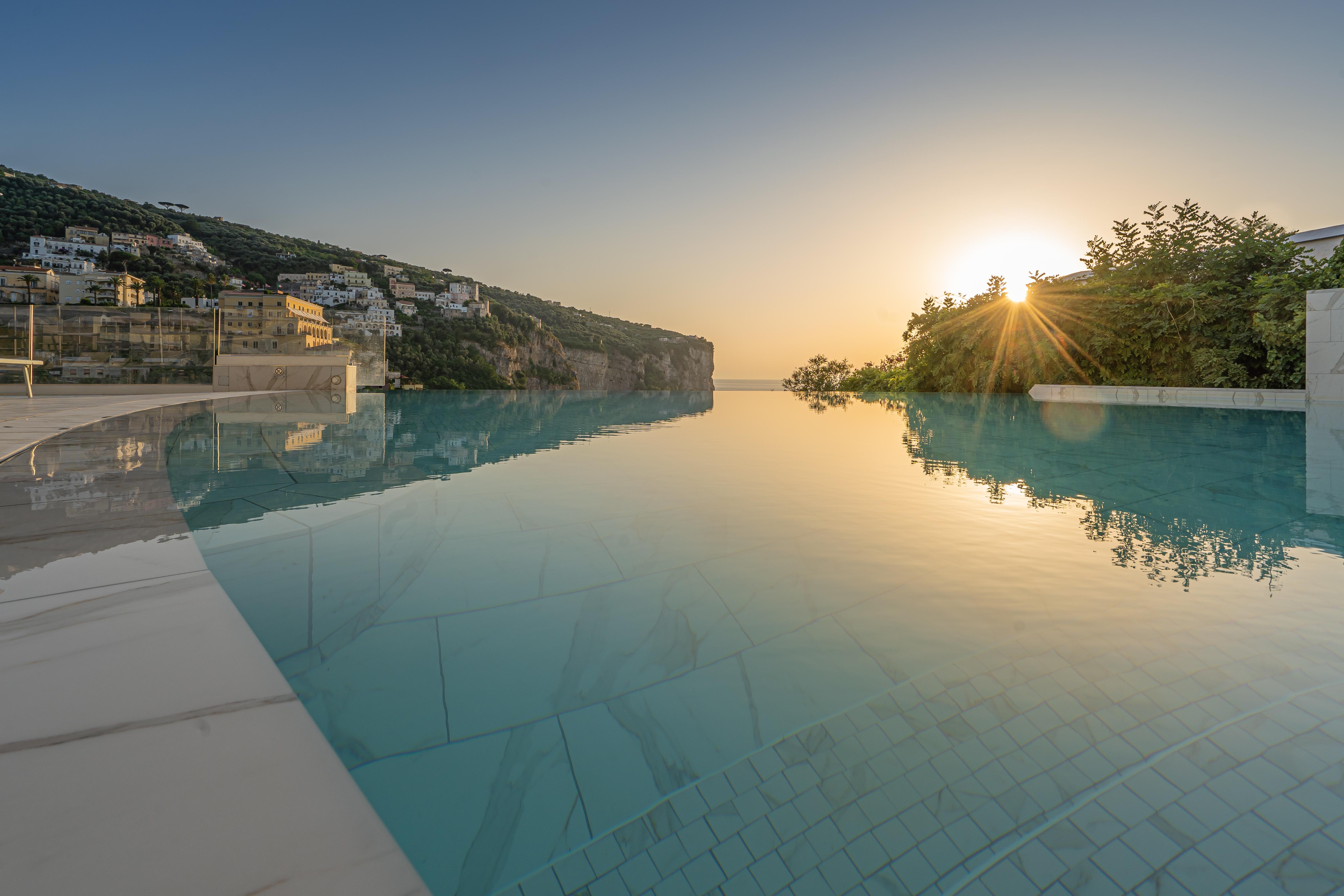 Hotel Mary Віко-Екуенсе Екстер'єр фото