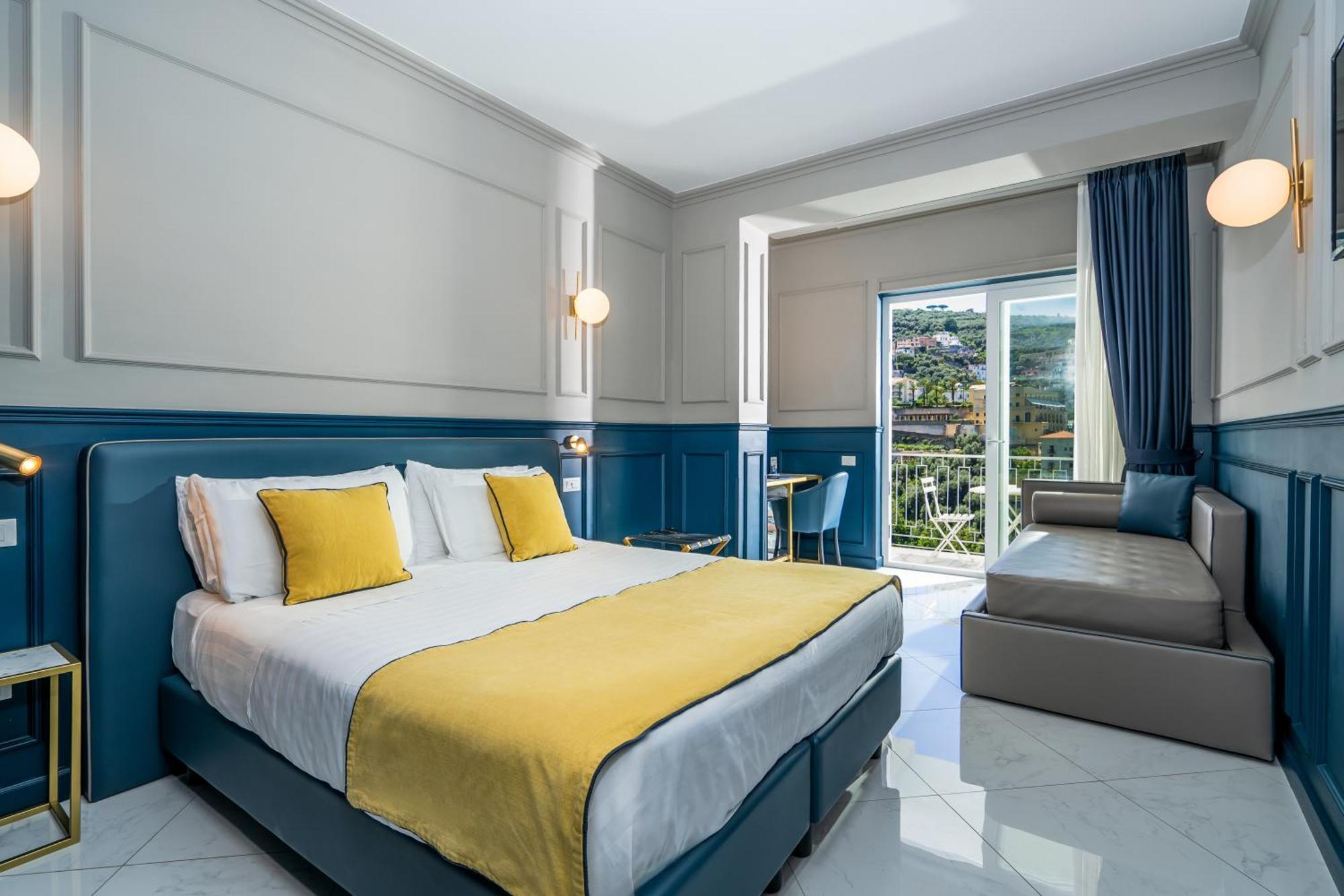 Hotel Mary Віко-Екуенсе Екстер'єр фото